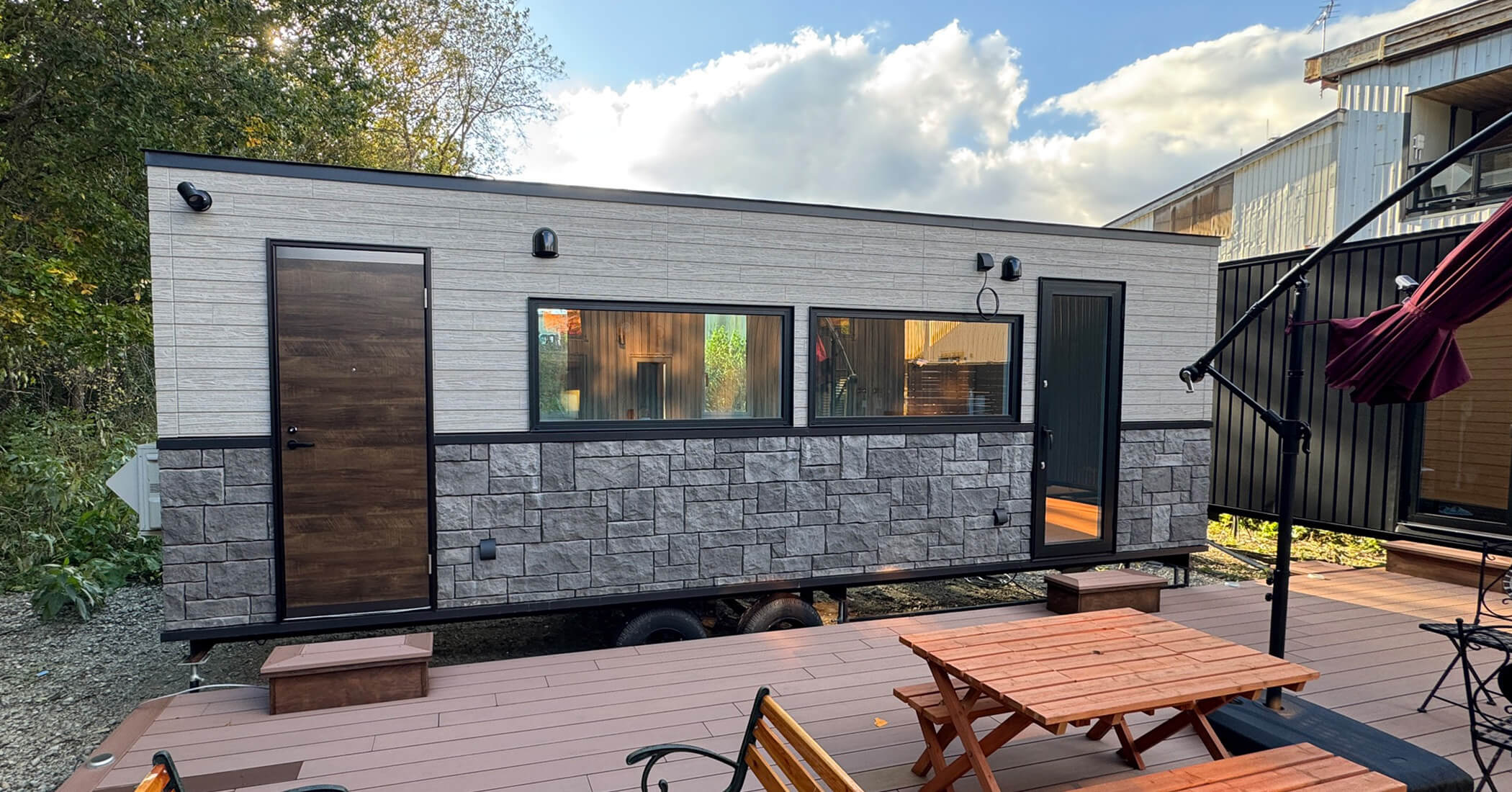 Trailer house